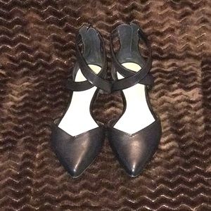 Pointed toe flats
